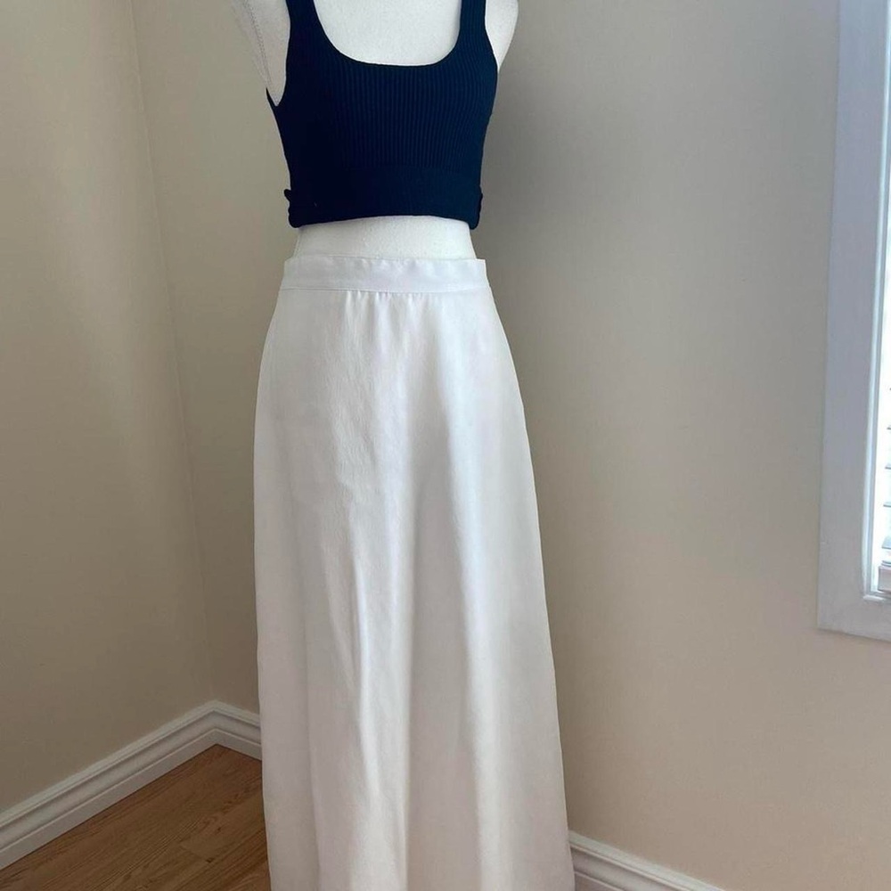 Elegant White Maxi Skirt